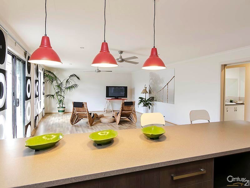 13 Maplewood Court, Flagstaff Hill SA 5159