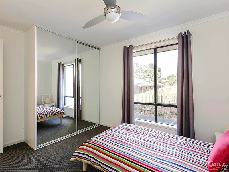 13 Maplewood Court, Flagstaff Hill SA 5159