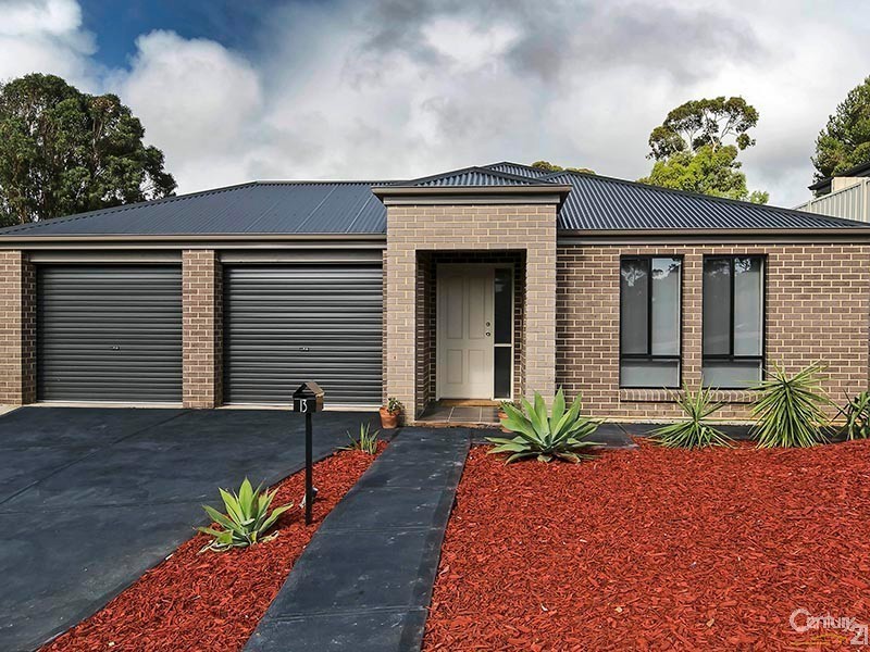 13 Maplewood Court, Flagstaff Hill SA 5159