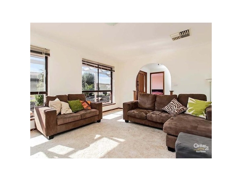 6 Merle Marten Drive, North Haven SA 5018