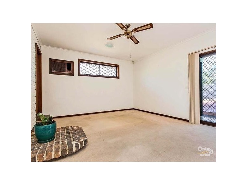 6 Merle Marten Drive, North Haven SA 5018