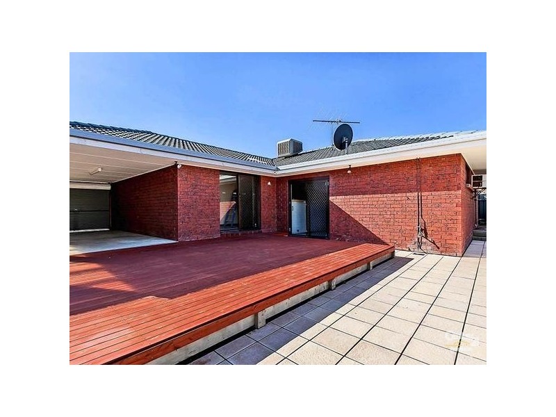 6 Merle Marten Drive, North Haven SA 5018