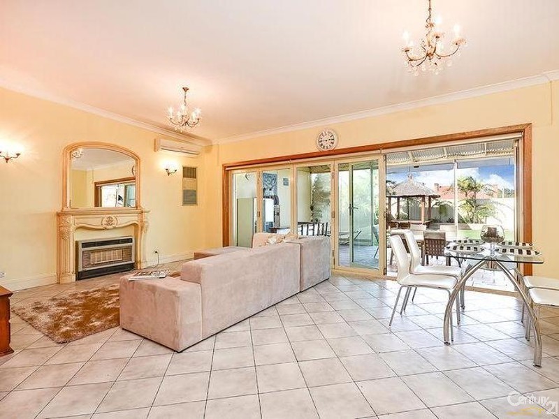 118 Military Road, Semaphore SA 5019