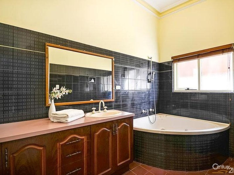 118 Military Road, Semaphore SA 5019