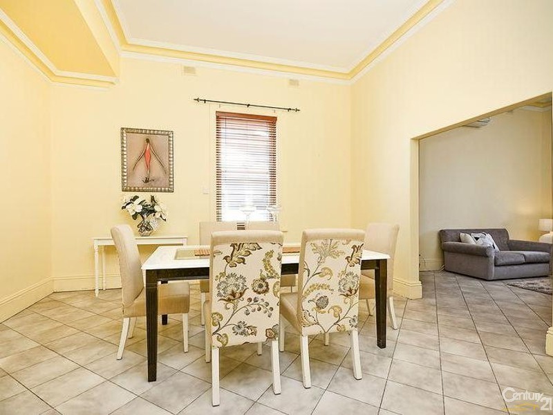 118 Military Road, Semaphore SA 5019