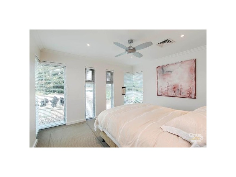 6 Hillview Avenue, Tennyson SA 5022