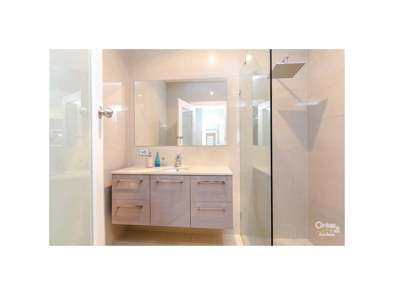 6 Hillview Avenue, Tennyson SA 5022