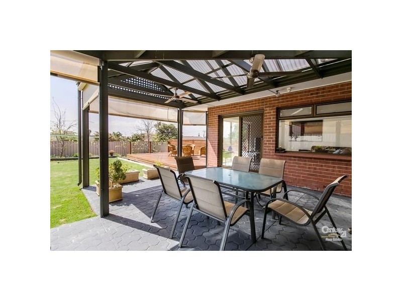 6 Hillview Avenue, Tennyson SA 5022