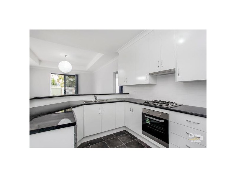 24 Hanson Street, Semaphore SA 5019
