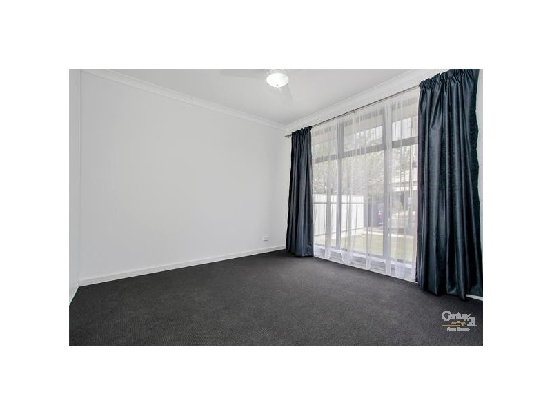 24 Hanson Street, Semaphore SA 5019