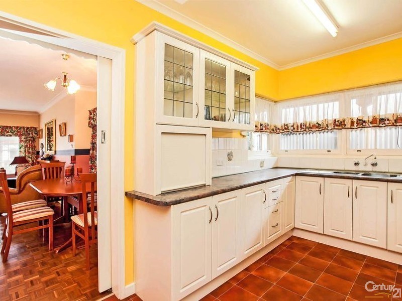 33 Lamorna Terrace, Largs North SA 5016