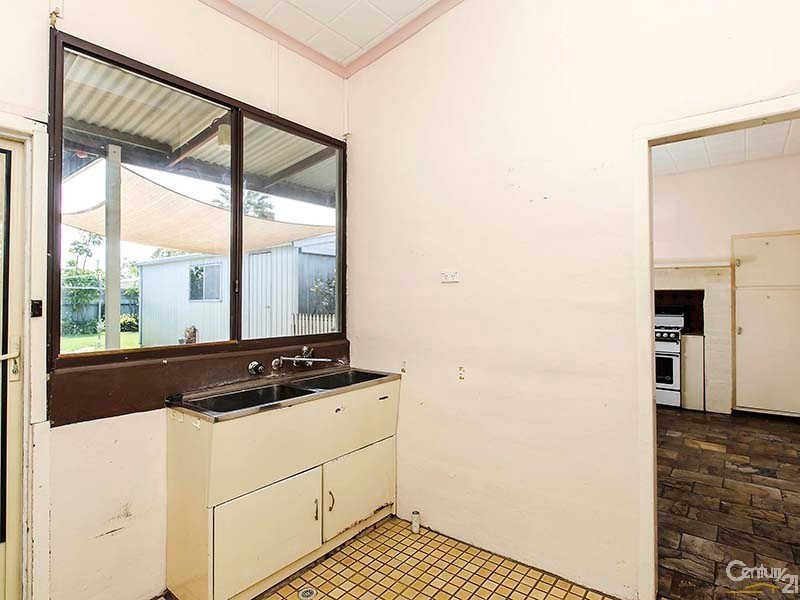 85 Gedville Road, Taperoo SA 5017