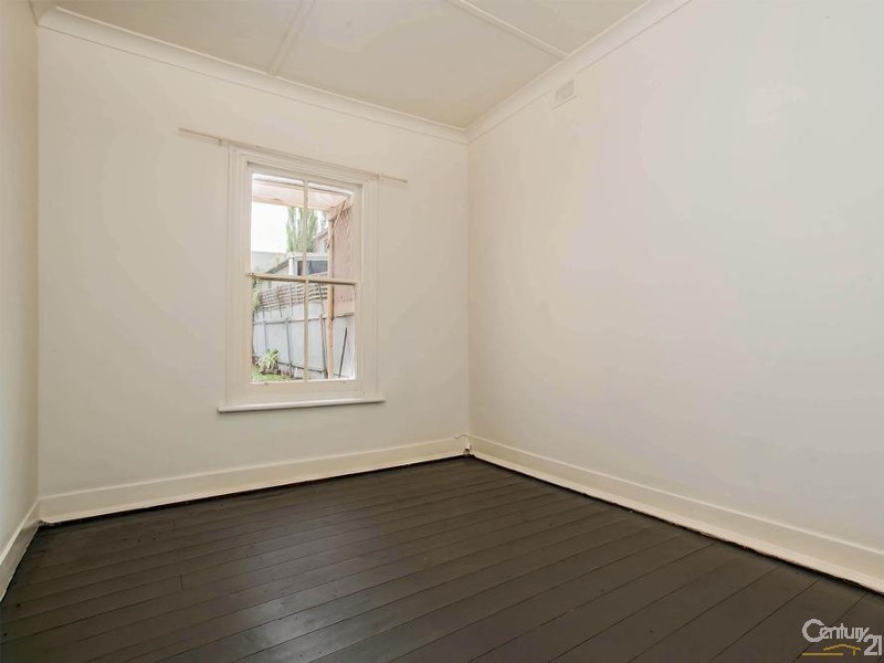 19 Liddon Place, Port Adelaide SA 5015