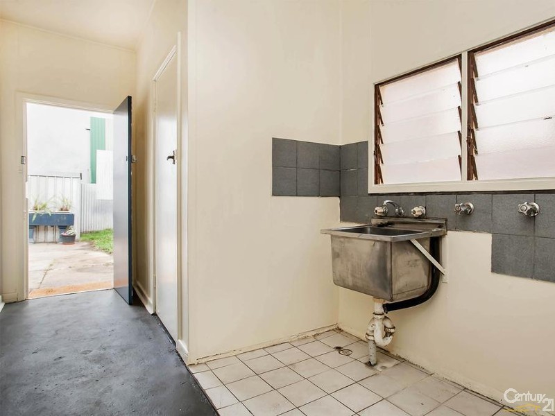 19 Liddon Place, Port Adelaide SA 5015