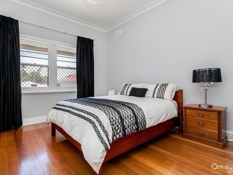 31 Military Road, Semaphore South SA 5019