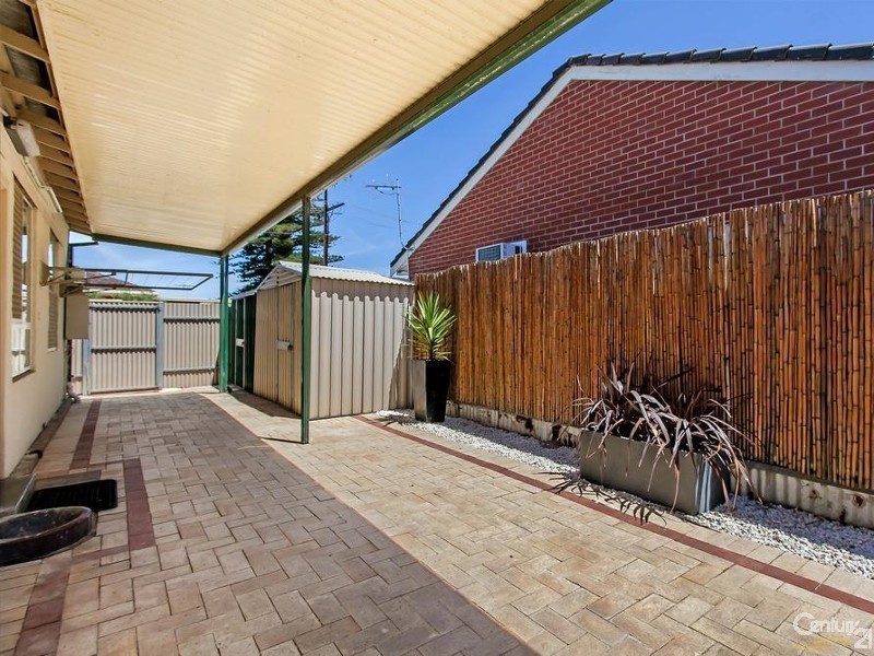 31 Military Road, Semaphore South SA 5019