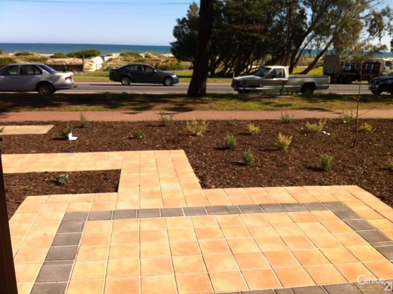 4/46 Esplanade, Semaphore SA 5019