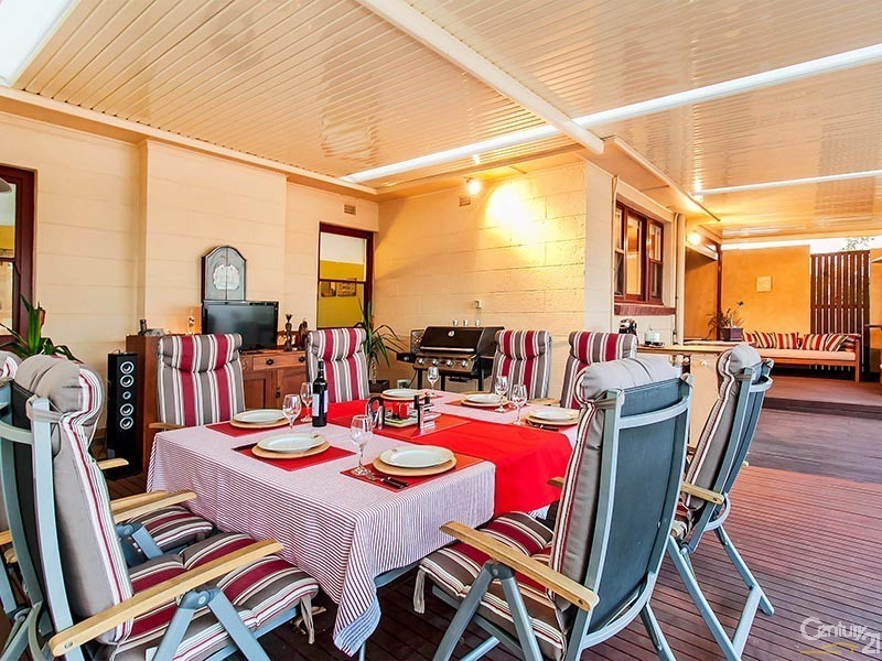 20 Lamorna Terrace, Largs North SA 5016