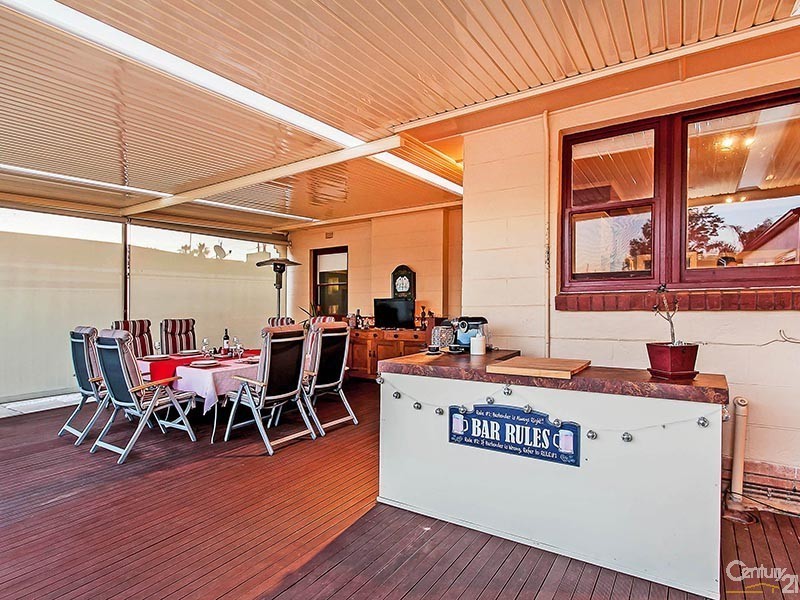 20 Lamorna Terrace, Largs North SA 5016