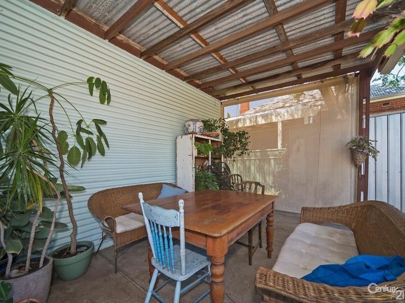 2 Gliddon Street, Rosewater SA 5013