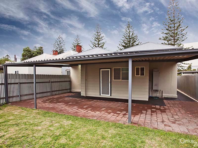 65  Victoria Road, Birkenhead SA 5015