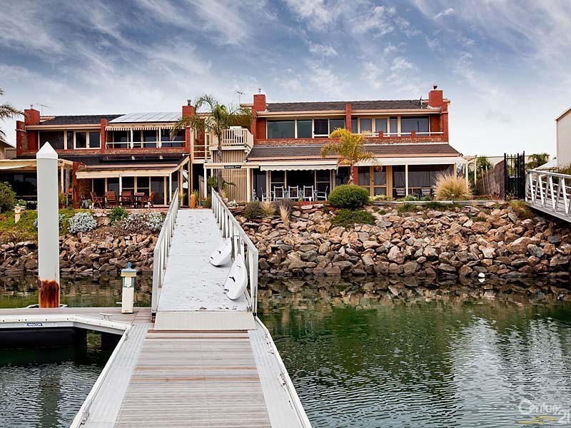 16 Liberty Avenue, North Haven SA 5018