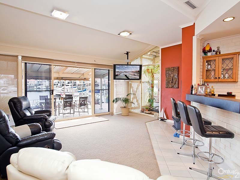 16 Liberty Avenue, North Haven SA 5018