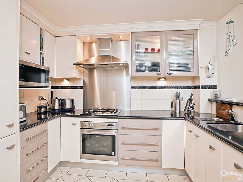 16 Liberty Avenue, North Haven SA 5018