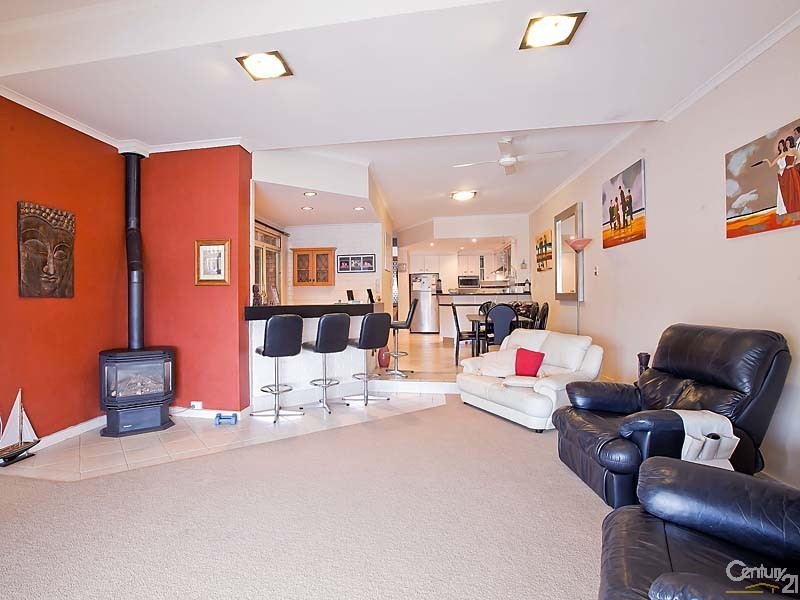 16 Liberty Avenue, North Haven SA 5018