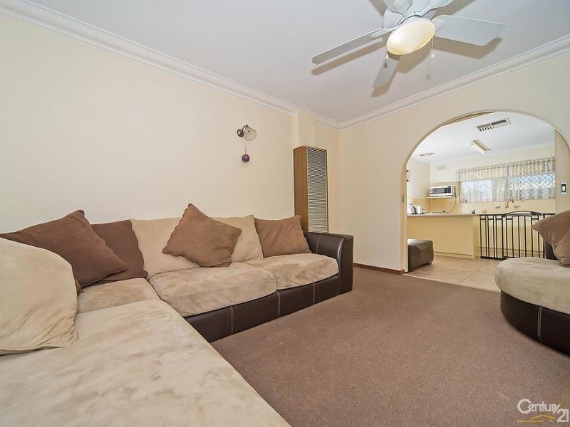 2/17 Short Street, Rosewater SA 5013