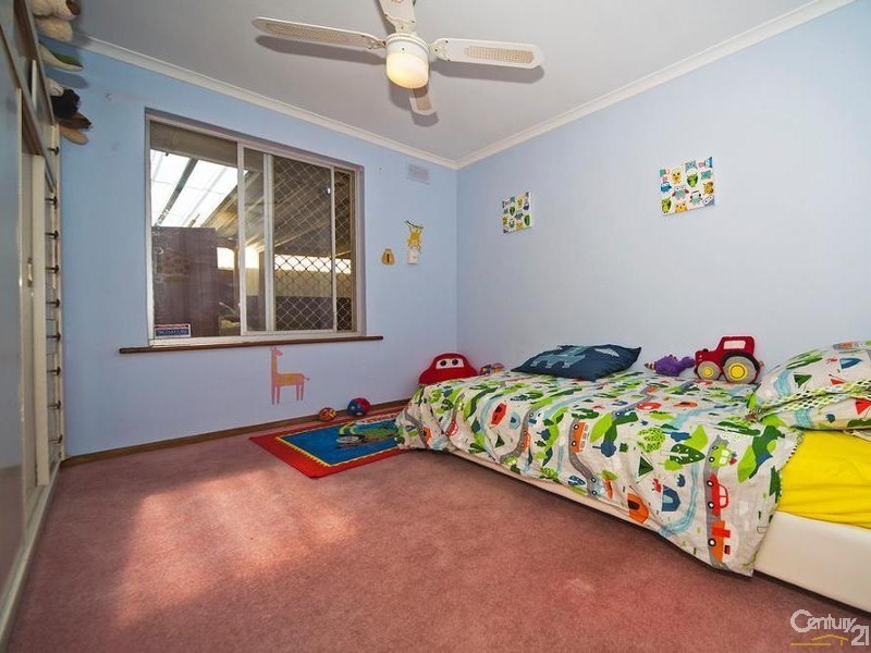 2/17 Short Street, Rosewater SA 5013