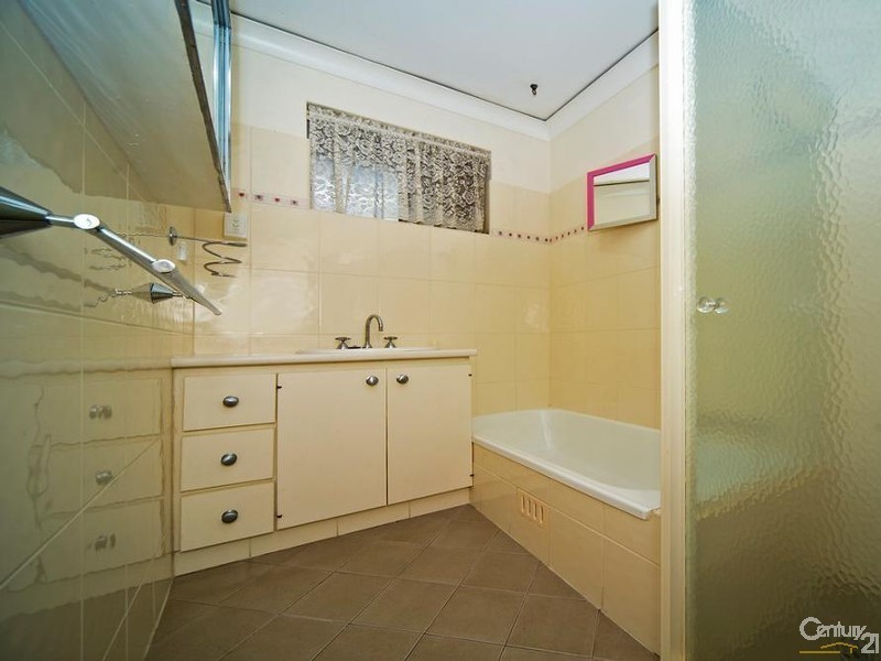 2/17 Short Street, Rosewater SA 5013