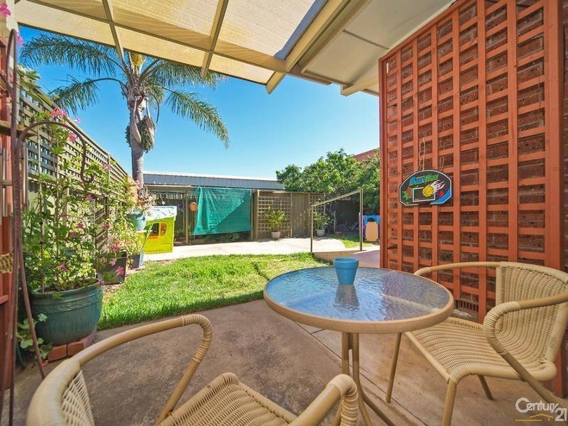 2/17 Short Street, Rosewater SA 5013