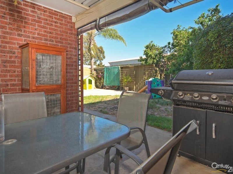 2/17 Short Street, Rosewater SA 5013