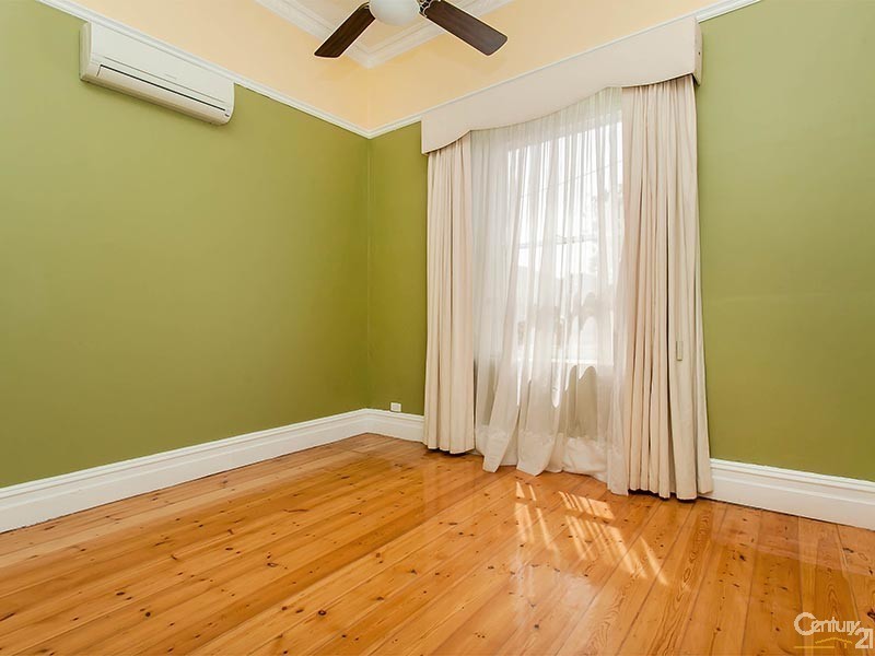 30 Wells Street, Birkenhead SA 5015