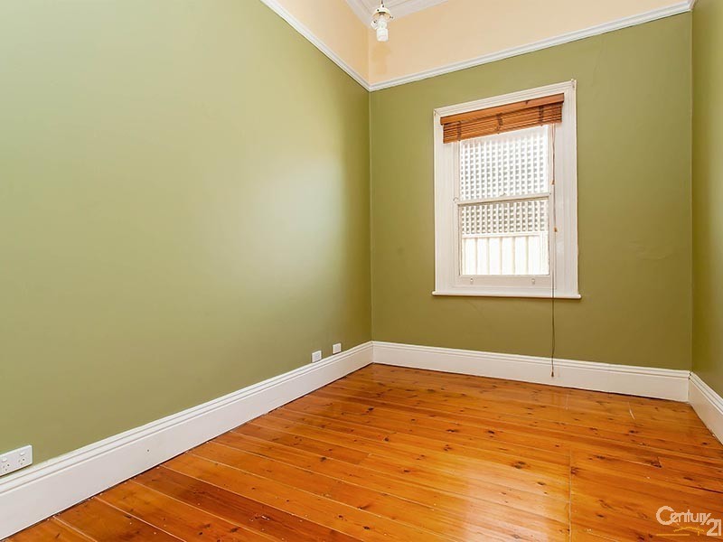 30 Wells Street, Birkenhead SA 5015