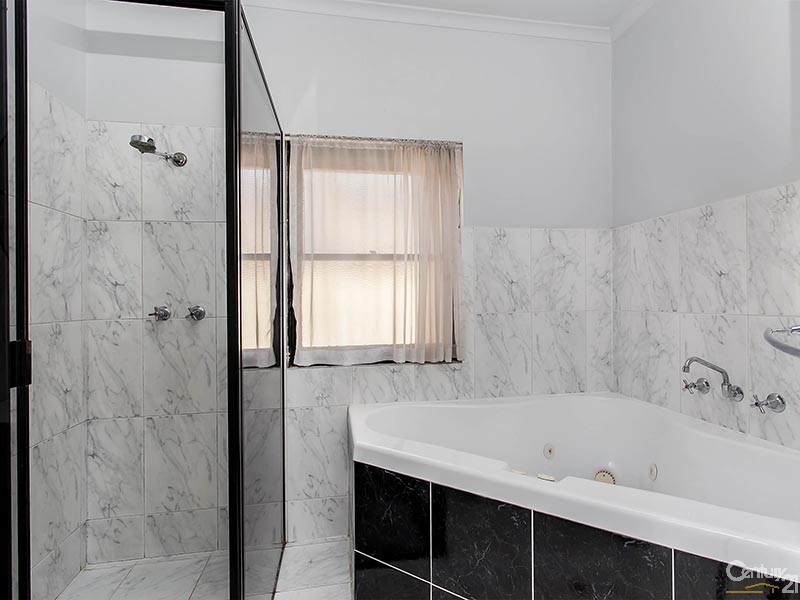 30 Wells Street, Birkenhead SA 5015