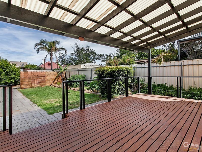 30 Wells Street, Birkenhead SA 5015