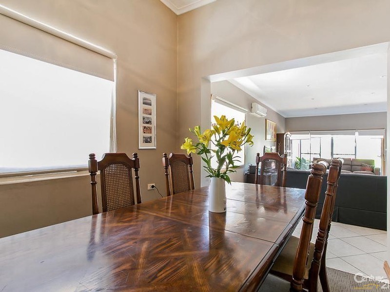 22 Young Street, Semaphore SA 5019