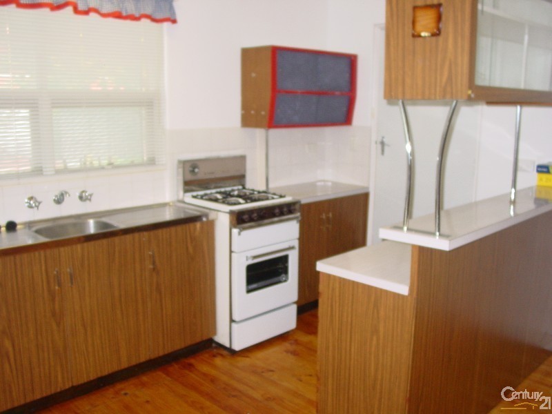 2 Turton Street, Semaphore SA 5019