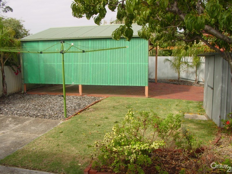 2 Turton Street, Semaphore SA 5019