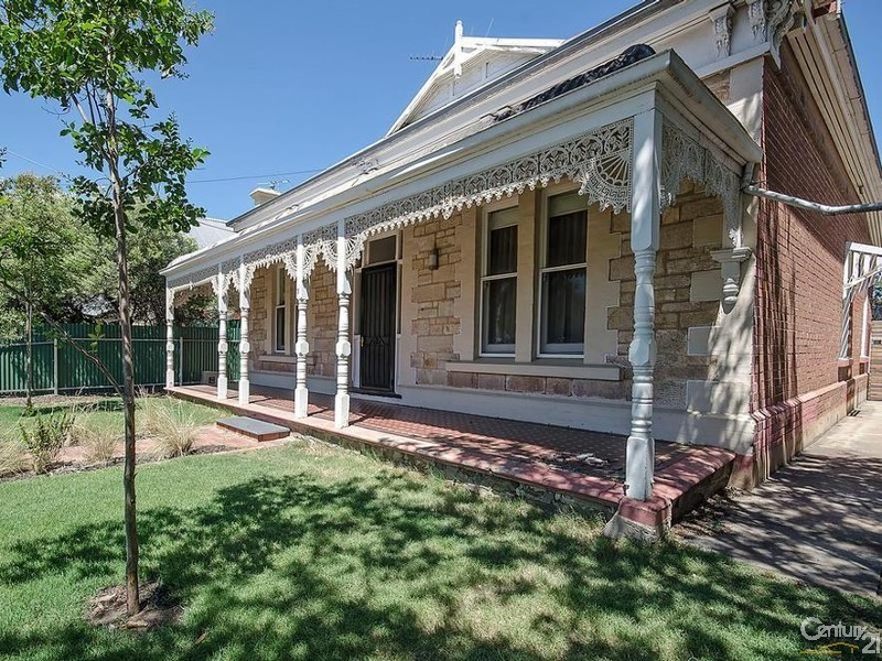 11 Roberts Street, Birkenhead SA 5015