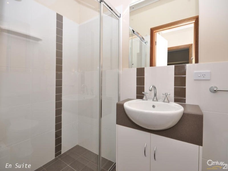 8 JOANNA ST, Largs Bay SA 5016