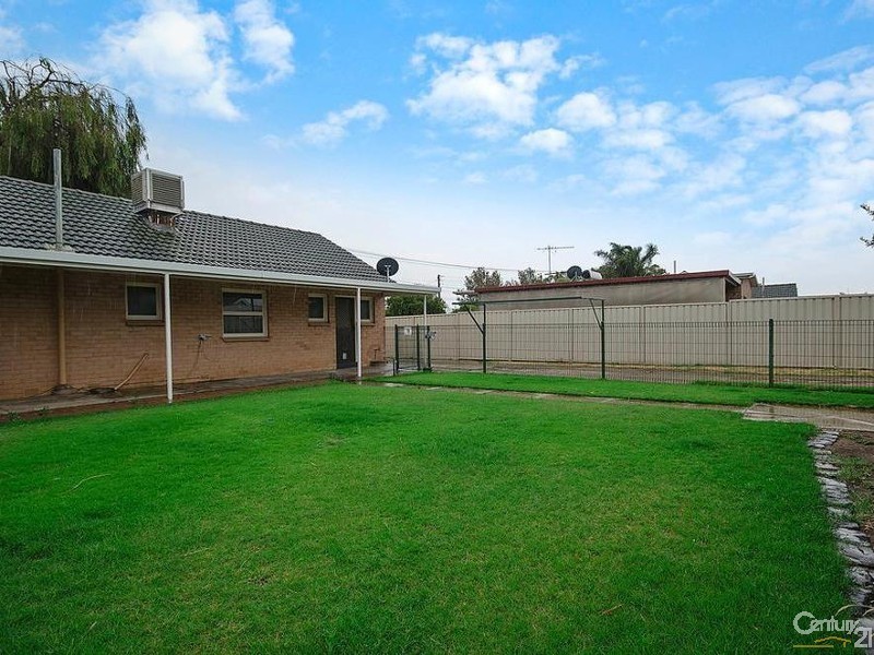 4 Wyreema Street, Largs North SA 5016