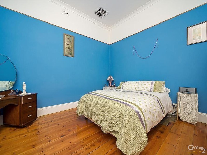 22 Rose Street, Birkenhead SA 5015