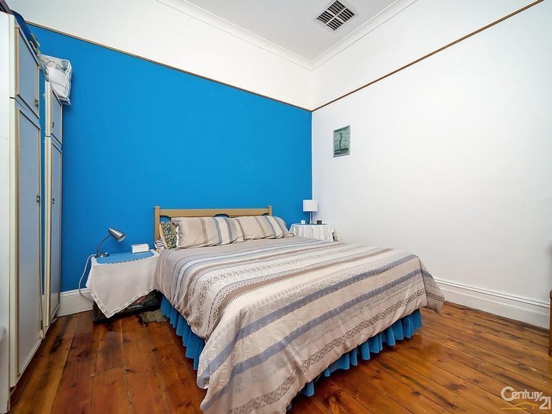 22 Rose Street, Birkenhead SA 5015