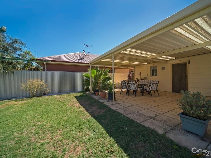 22 Rose Street, Birkenhead SA 5015