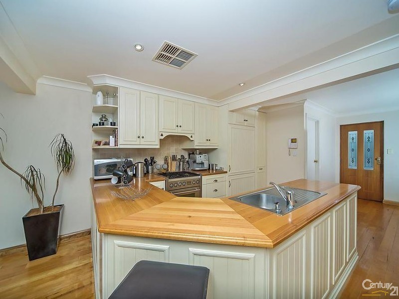 131 One & All Drive, North Haven SA 5018