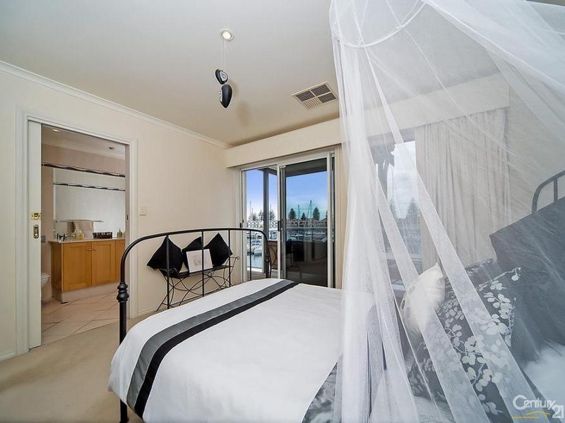 131 One & All Drive, North Haven SA 5018