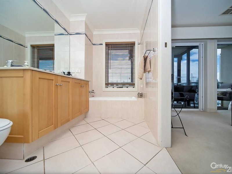 131 One & All Drive, North Haven SA 5018